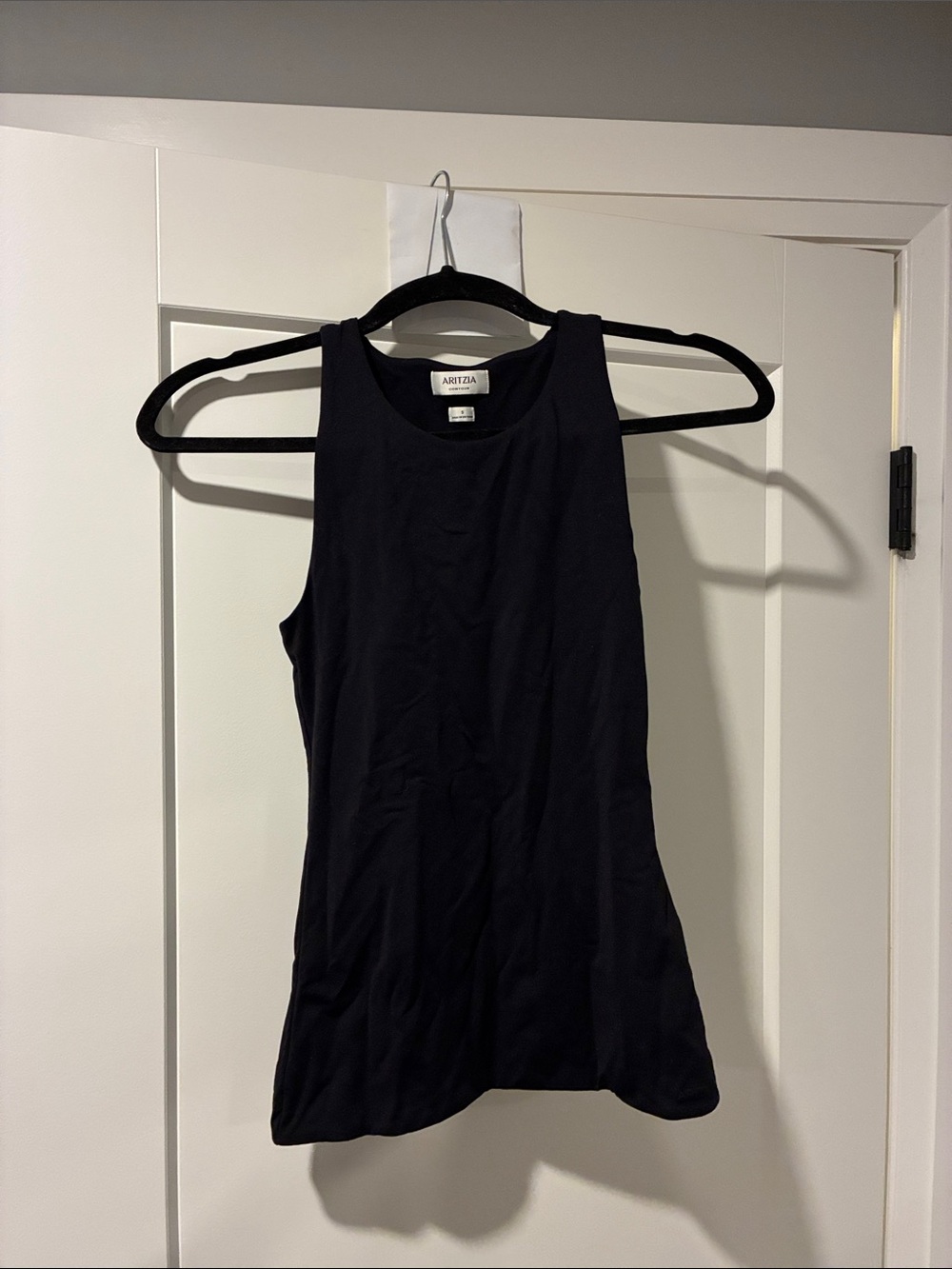 Aritzia contour tank!